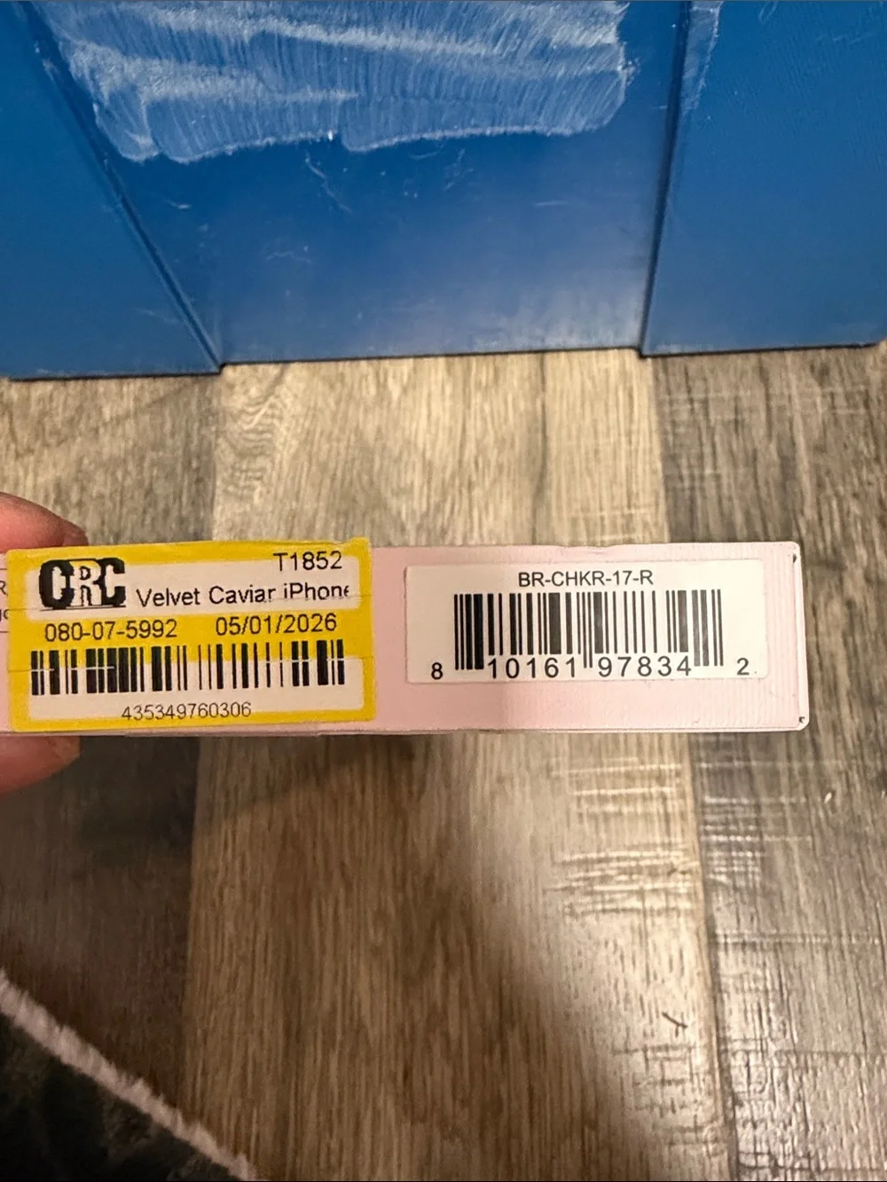 Velvet Caviar slim velvet